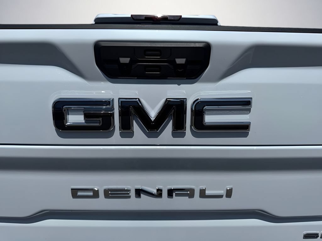 New 2026 GMC Sierra 2500 Denali Ultimate AWD/4WD image 37