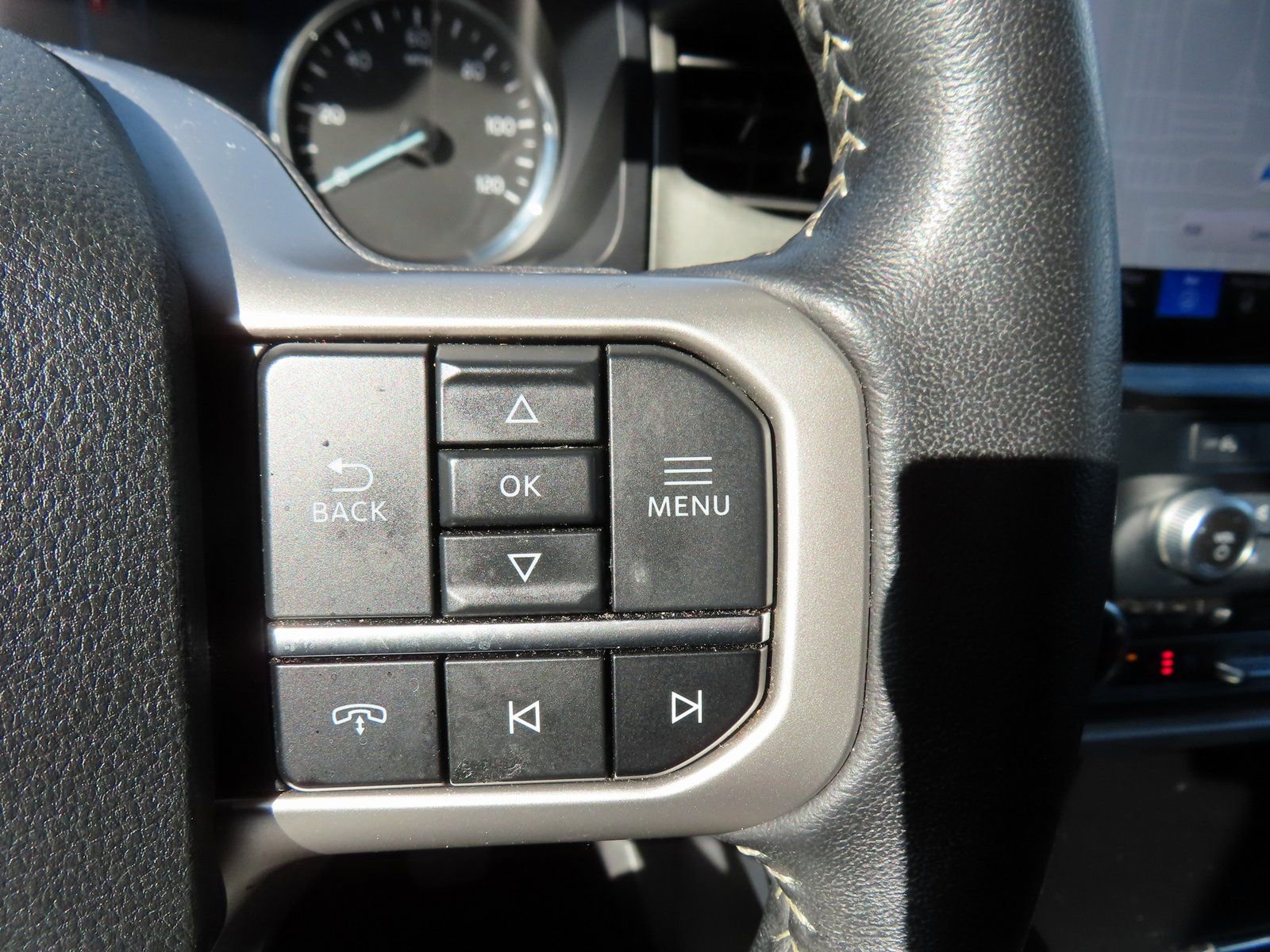 Used 2024 Ford Expedition Max XLT image 20