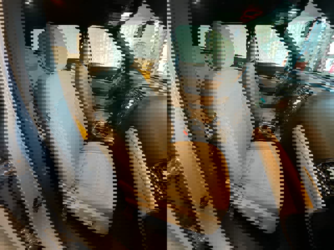 Used 2016 Ford Explorer XLT image 24