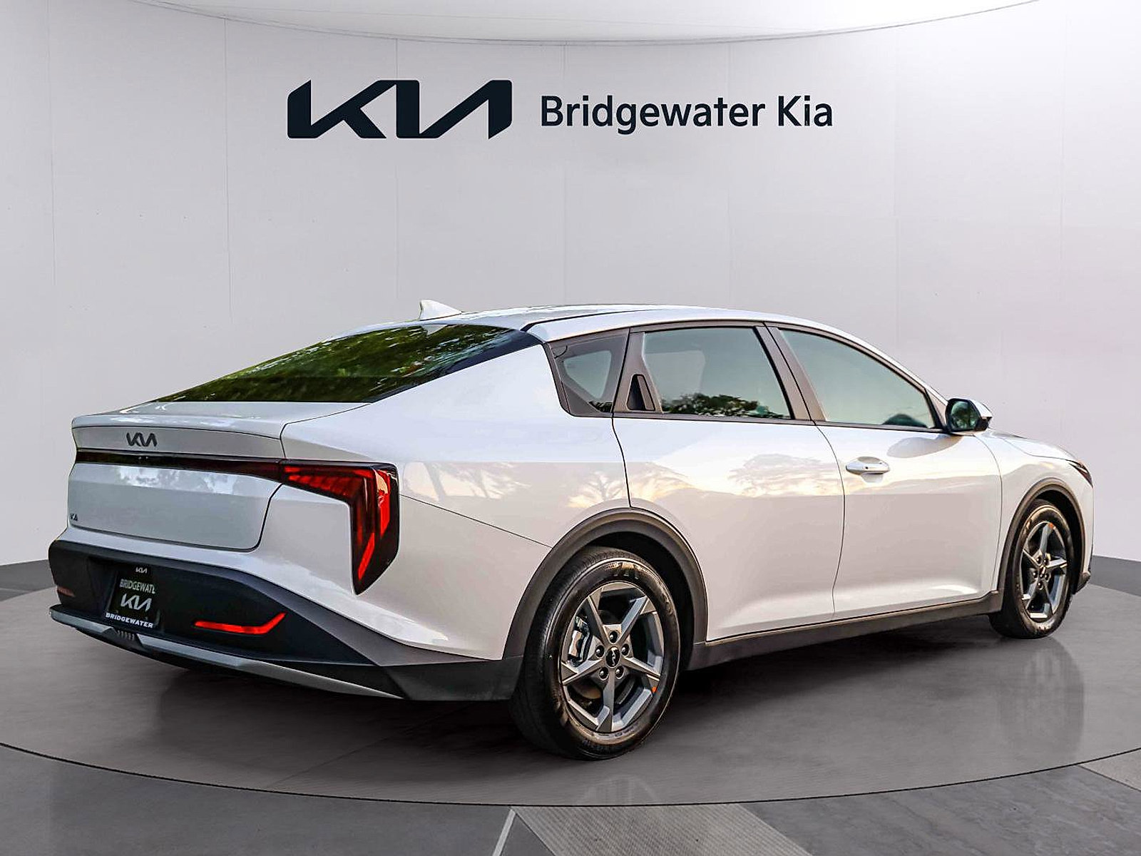 Certified 2025 Kia K4 FWD image 6