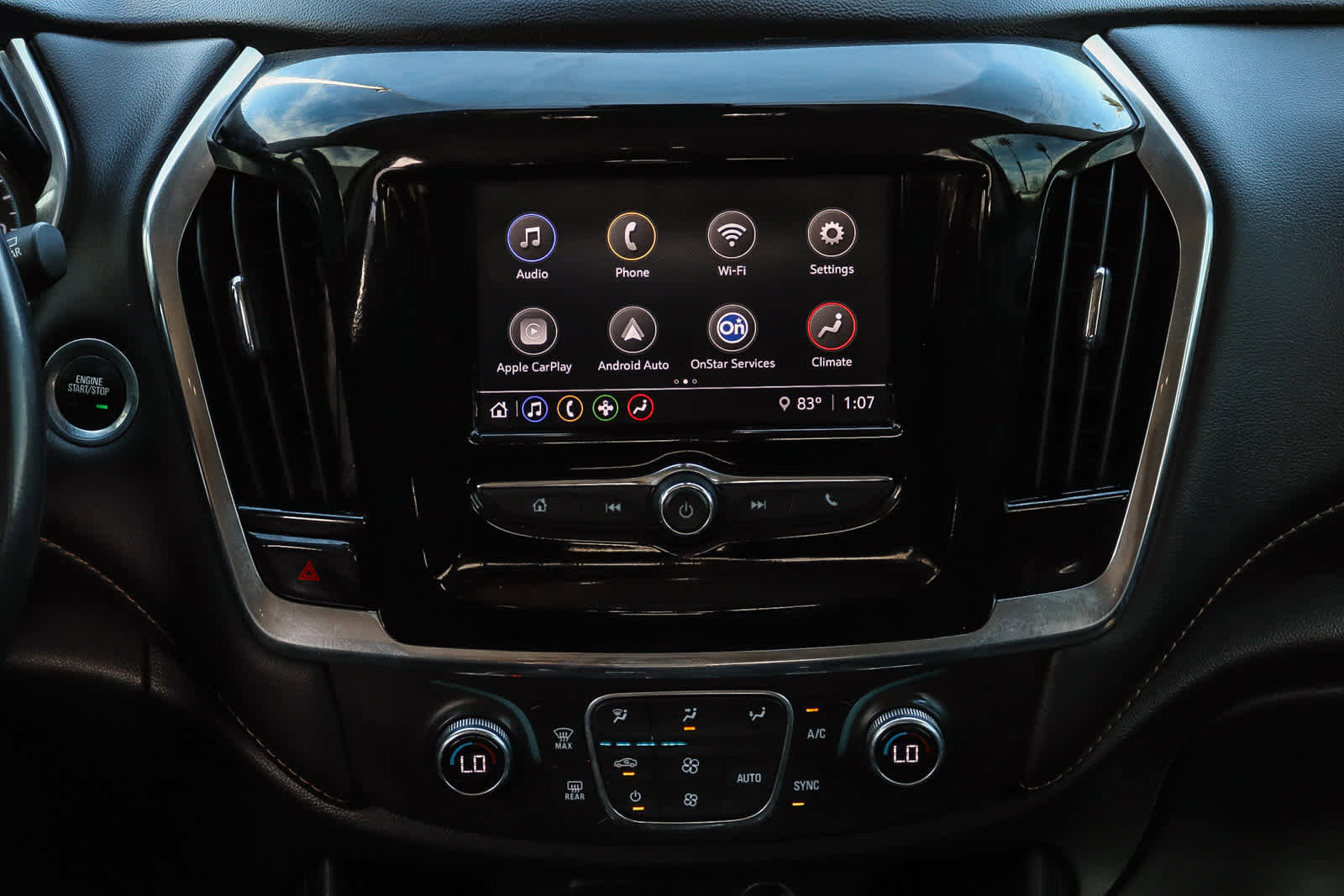 Used 2021 Chevrolet Traverse LT image 13
