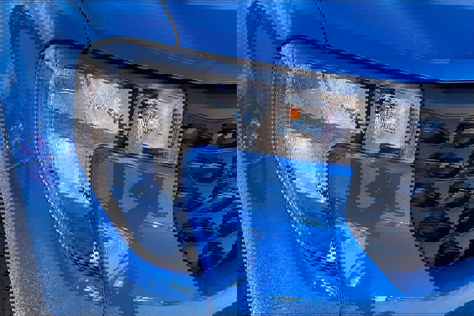 New 2025 Ford Maverick XL image 13