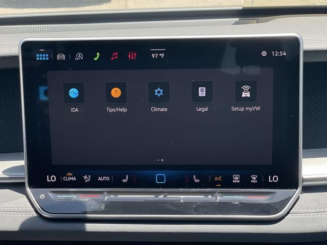 New 2026 Volkswagen Tiguan SE R-Line FWD image 12