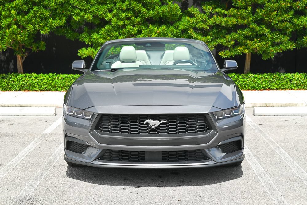 Used 2024 Ford Mustang Premium RWD image 2
