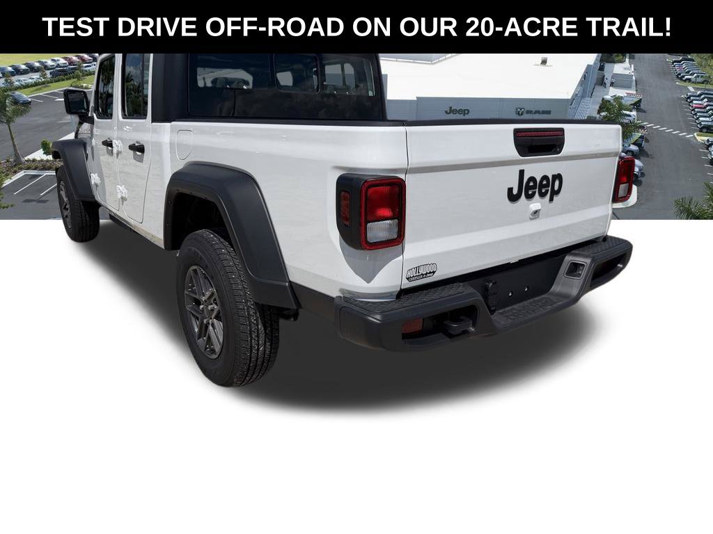New 2026 Jeep Gladiator Sport AWD/4WD image 5