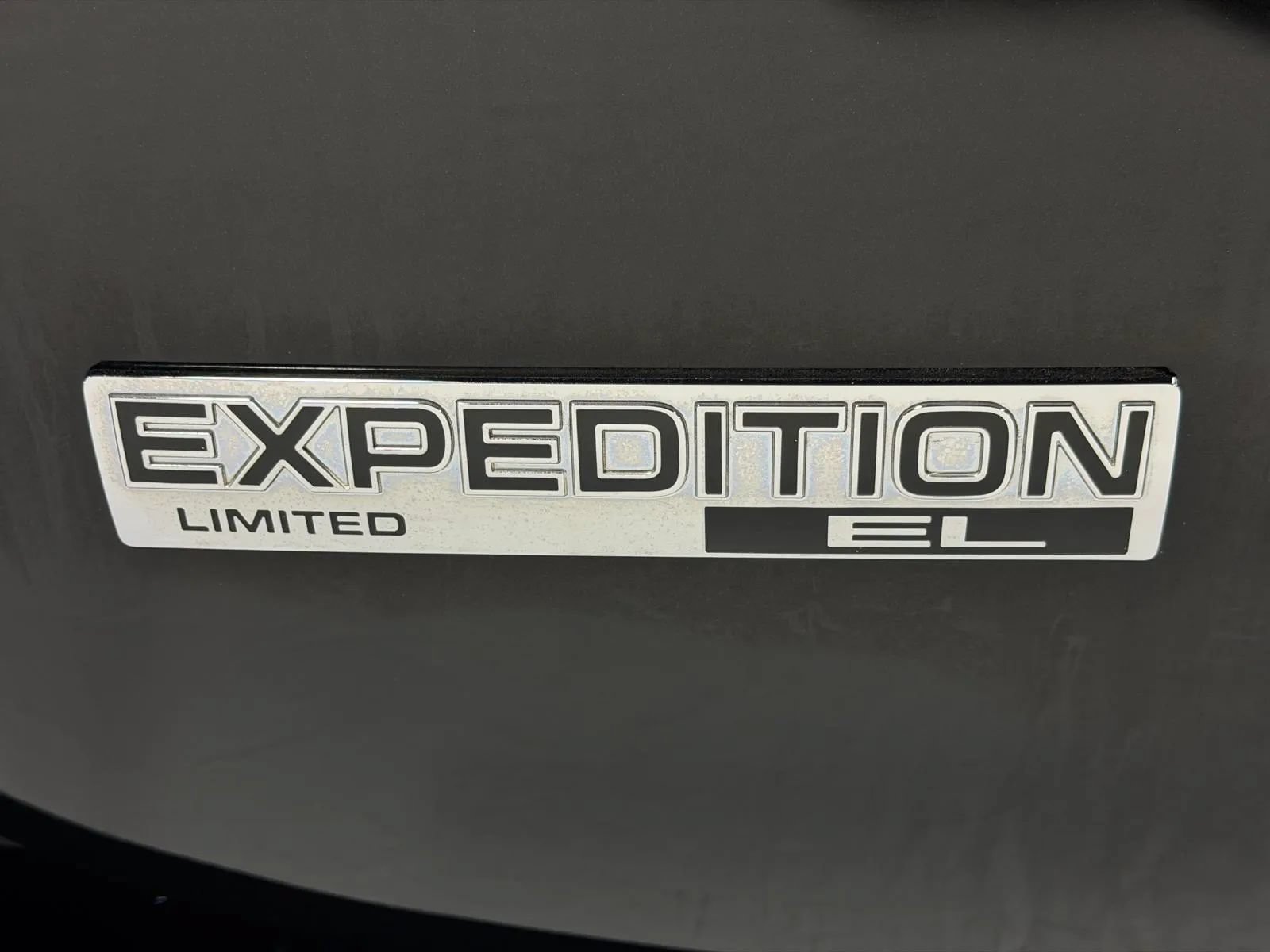 Used 2014 Ford Expedition EL Limited w/ Equipment Group 301A RWD image 12