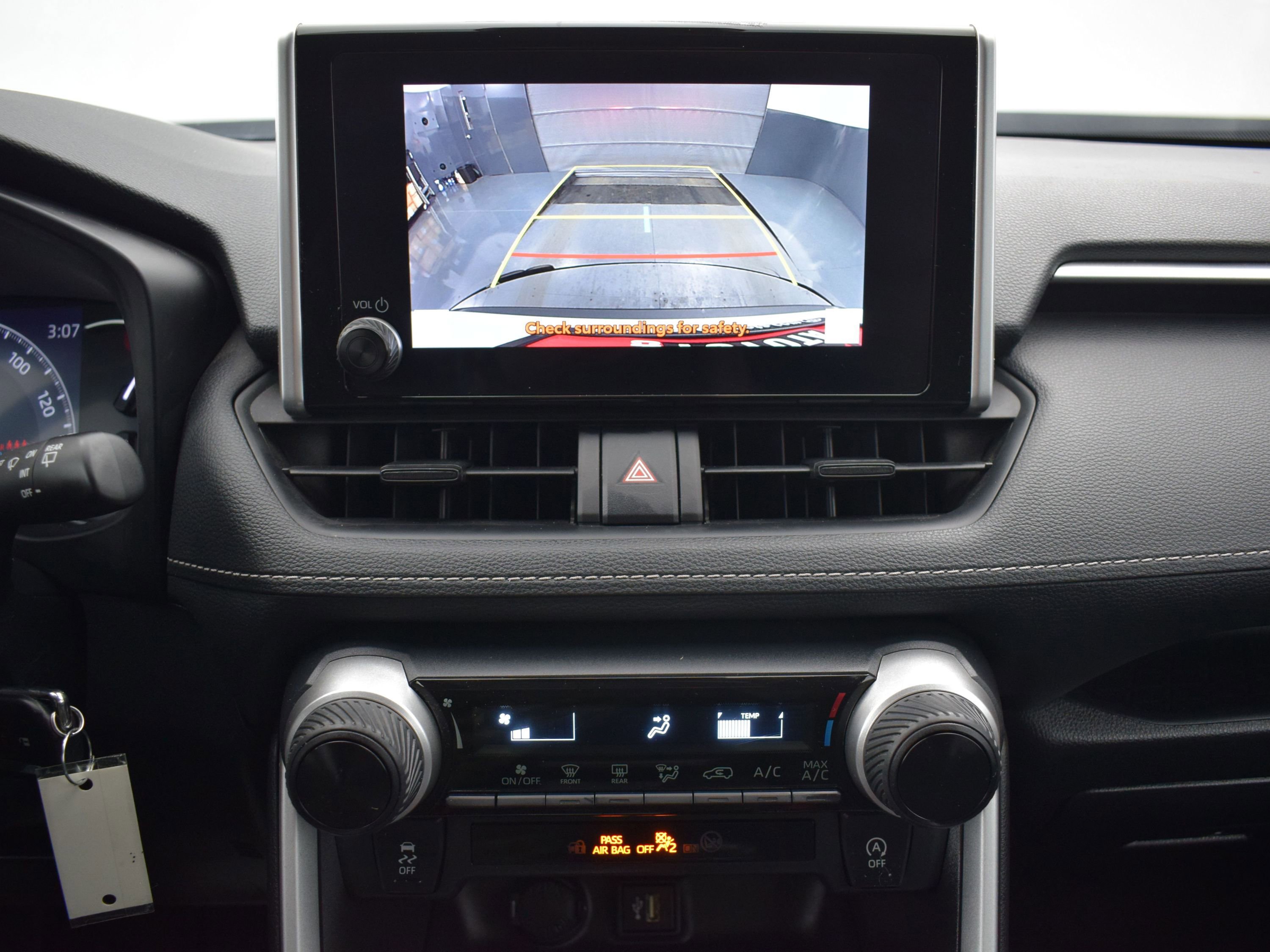 Used 2024 Toyota RAV4 LE image 15