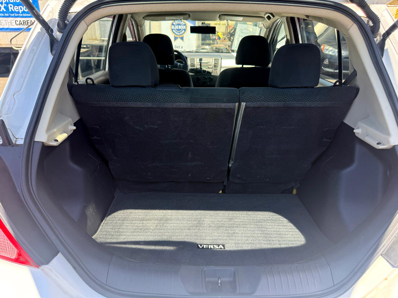 Used 2011 Nissan Versa 1.8 S w/ PWR Plus Pkg image 17