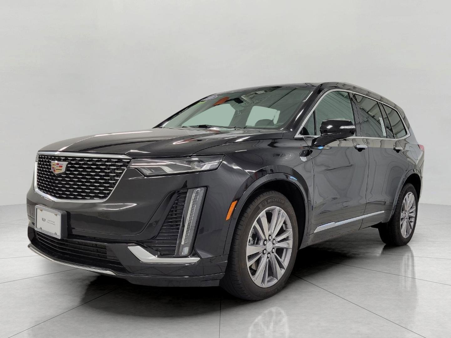 Used 2025 Cadillac XT6 Premium Luxury image 13