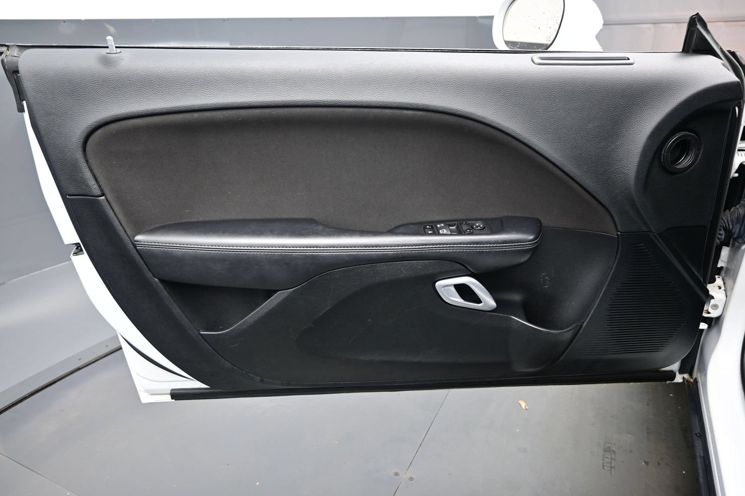 Used 2022 Dodge Challenger GT AWD/4WD image 9