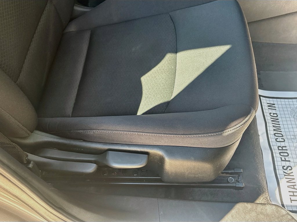 Used 2024 Chevrolet Malibu LT FWD image 29