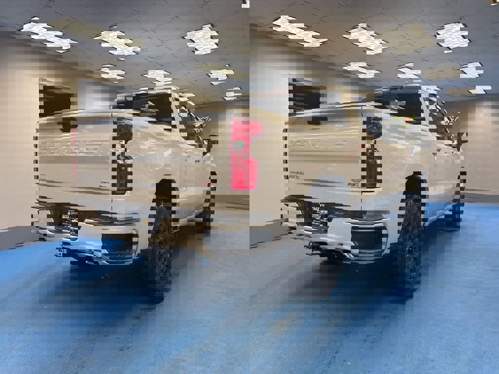 New 2026 Chevrolet Silverado 1500 RST image 2