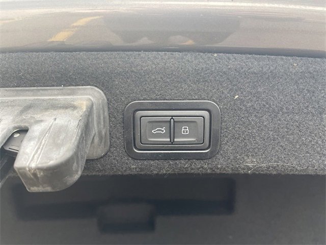 Used 2016 Audi A6 TDI Prestige w/ Prestige Package image 29