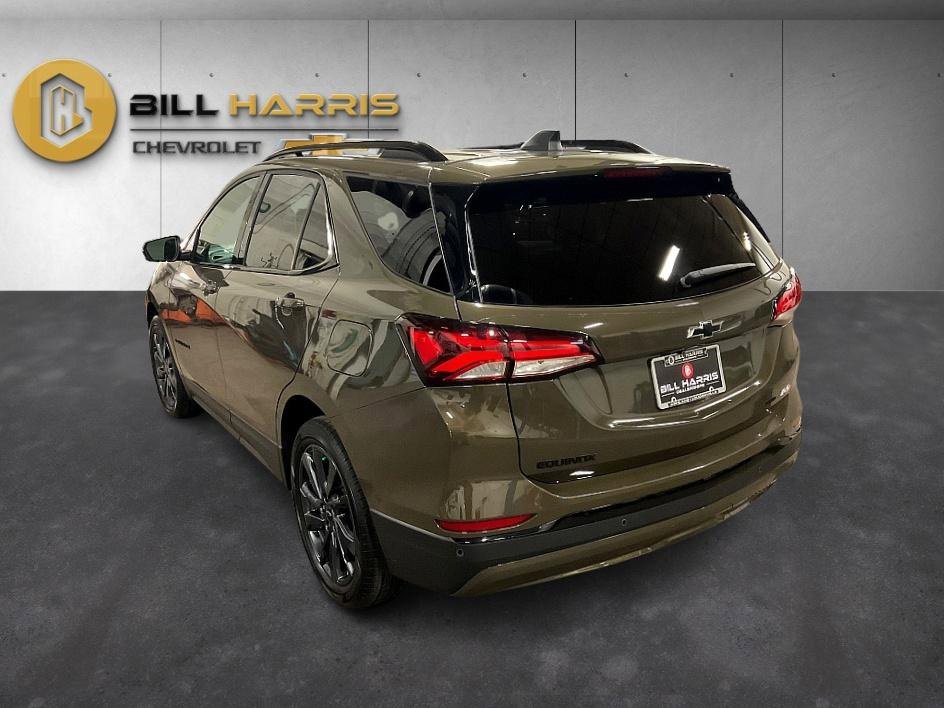Used 2024 Chevrolet Equinox RS w/ RS Leather Package image 12