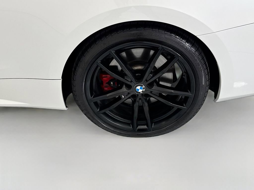 Used 2021 BMW M440i Convertible w/ Premium Package image 27