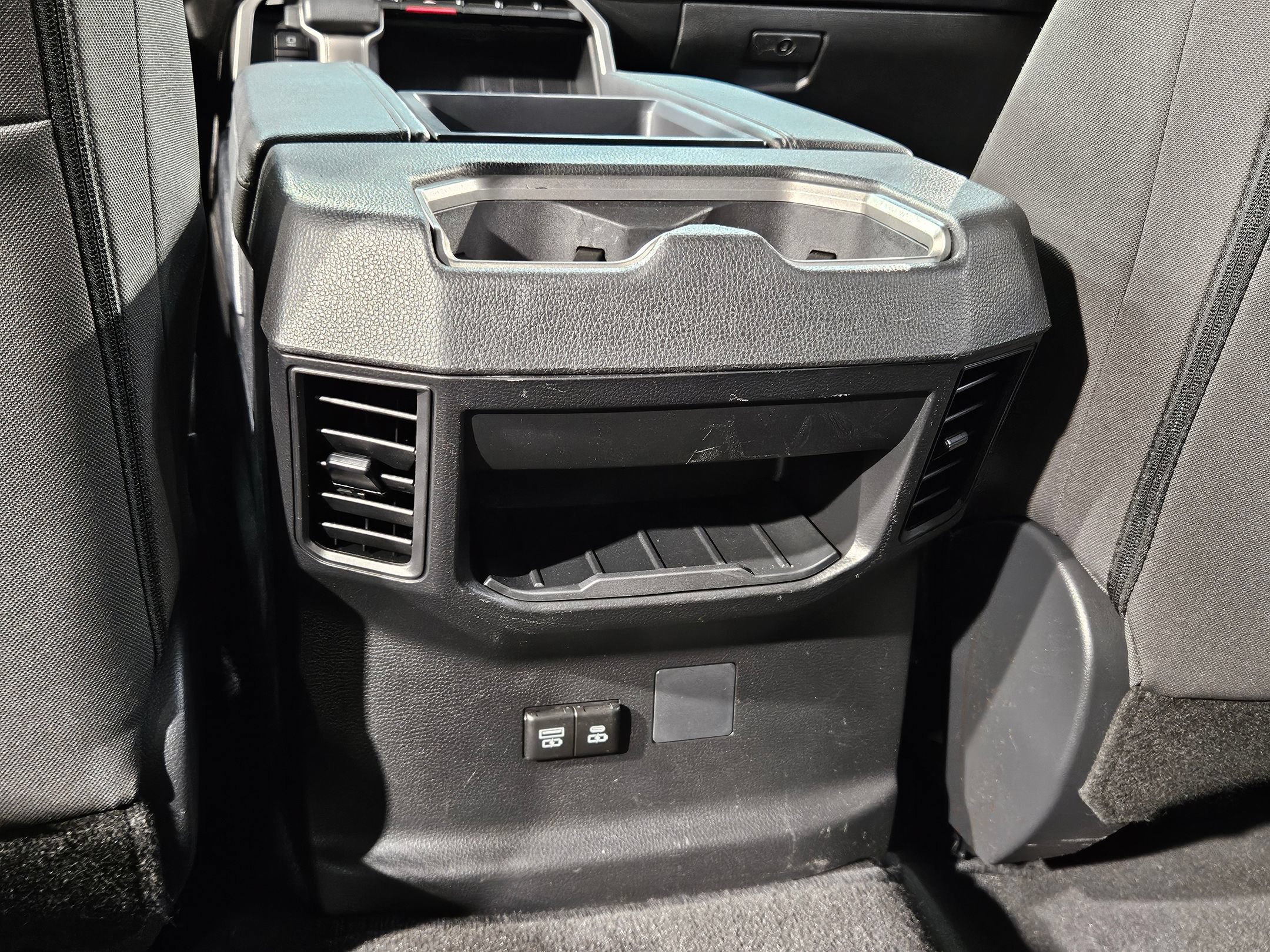 Certified 2025 Toyota Tundra SR5 AWD/4WD image 36
