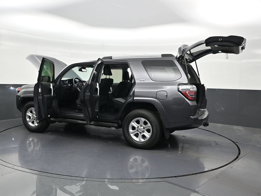 Used 2022 Toyota 4Runner SR5 RWD image 34