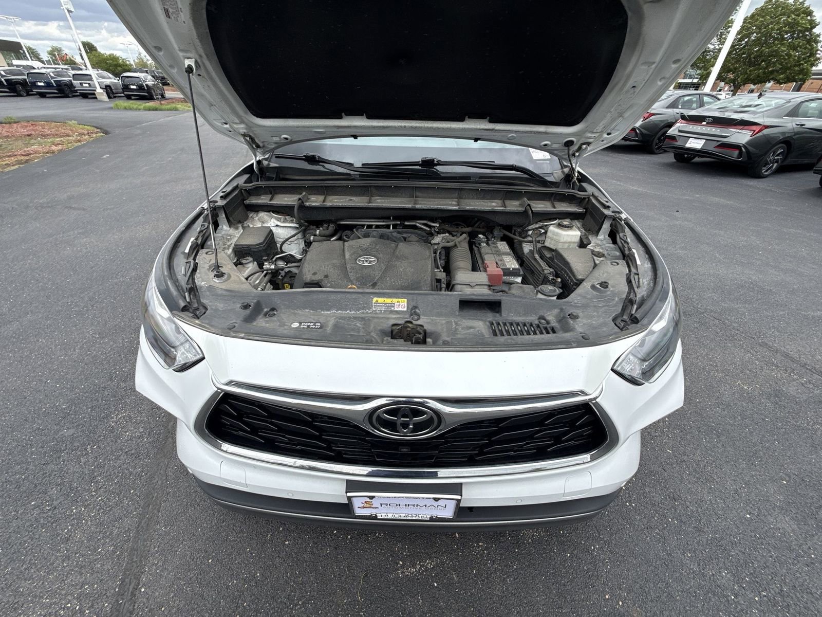 Used 2022 Toyota Highlander Platinum AWD/4WD image 28