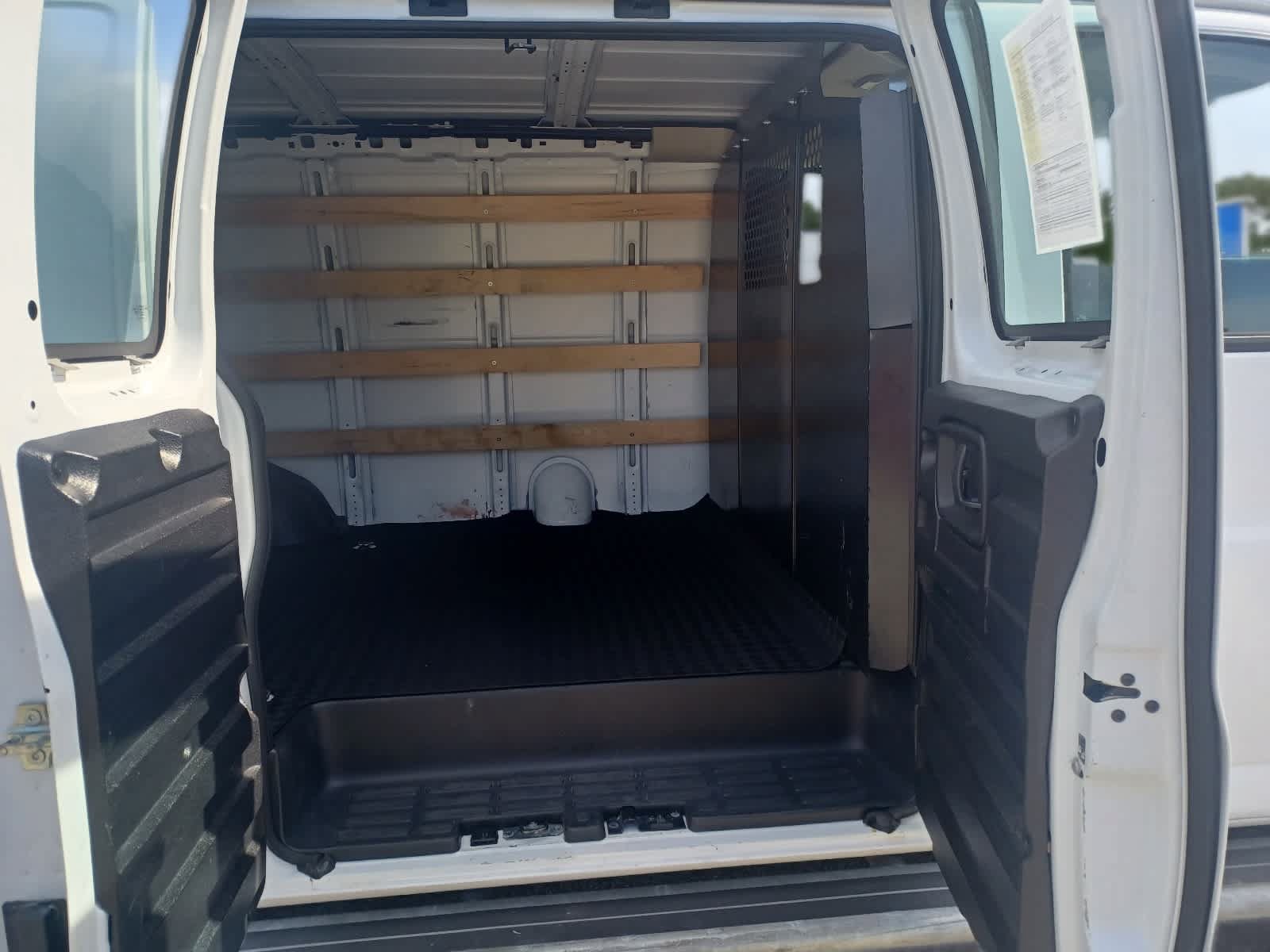 Used 2024 Chevrolet Express 2500 w/ Driver Convenience Package RWD image 14
