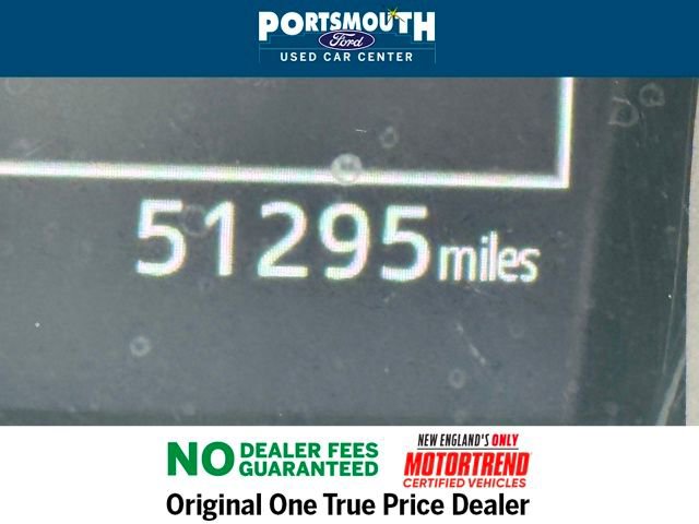 Used 2024 Toyota Camry SE image 14