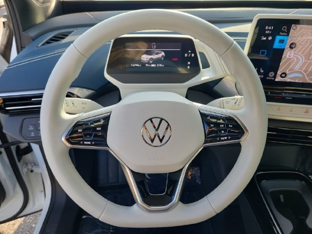 Certified 2023 Volkswagen ID.4 Pro S AWD/4WD image 20