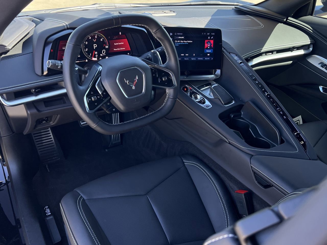 Used 2024 Chevrolet Corvette Stingray Coupe w/ Z51 Performance Package image 9