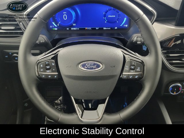 Certified 2022 Ford Escape Titanium w/ Class II Trailer Tow Package AWD/4WD image 29
