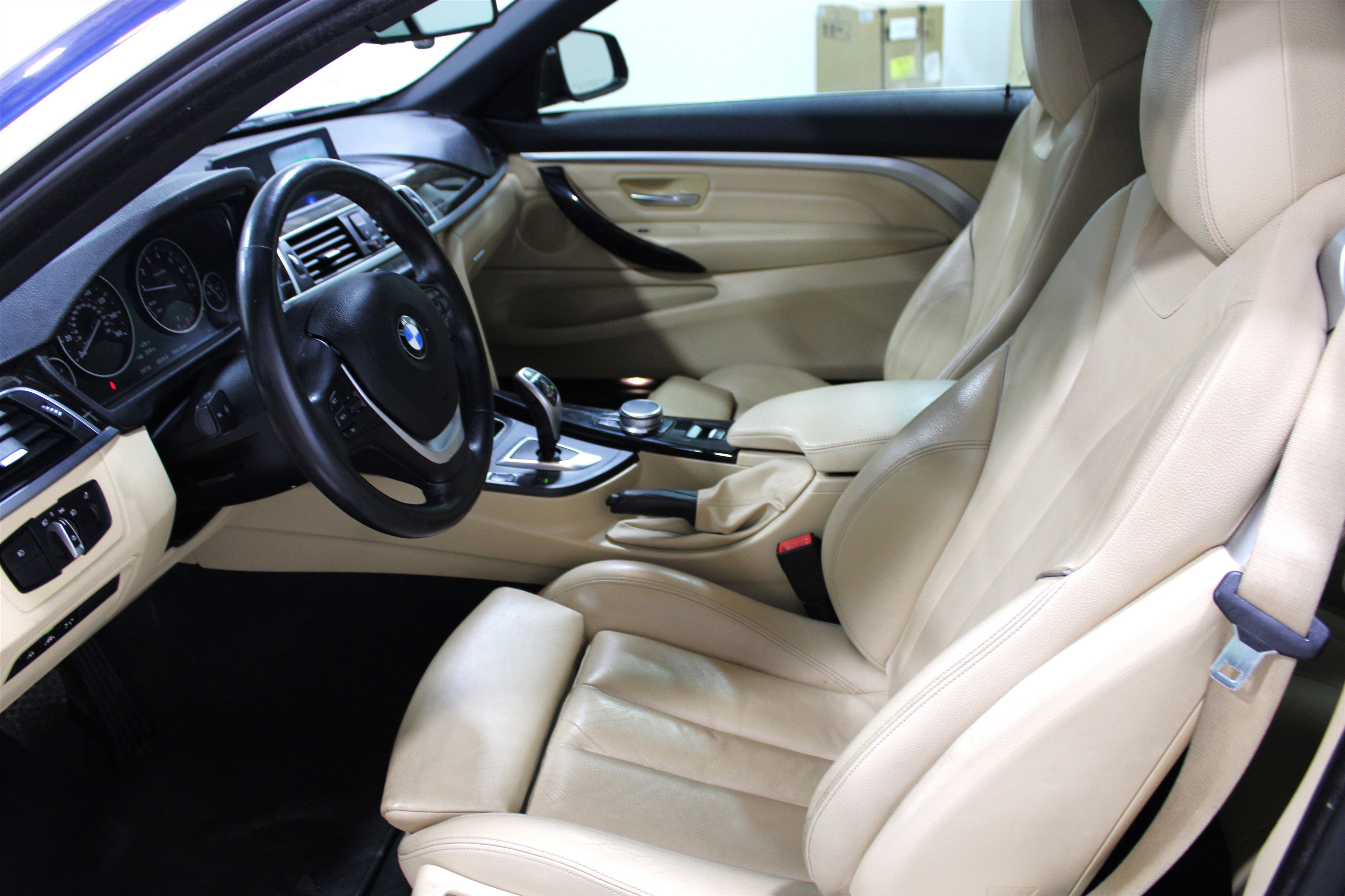 Used 2020 BMW 430i Convertible w/ Convenience Package RWD image 3