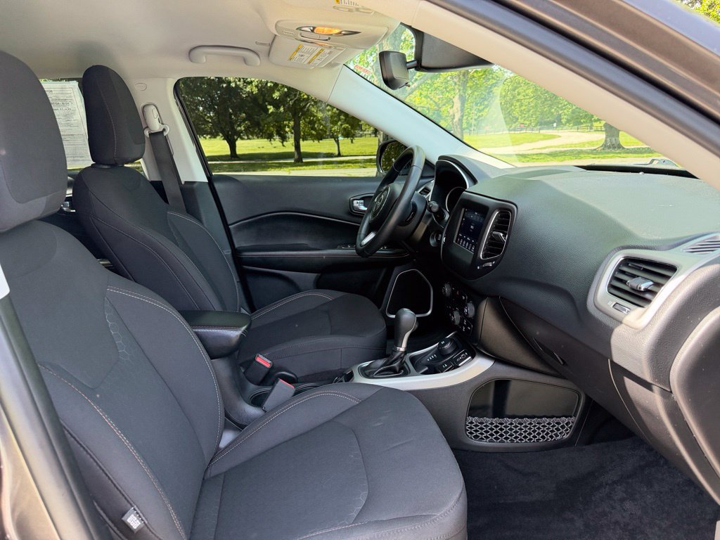 Used 2019 Jeep Compass Sport AWD/4WD image 24