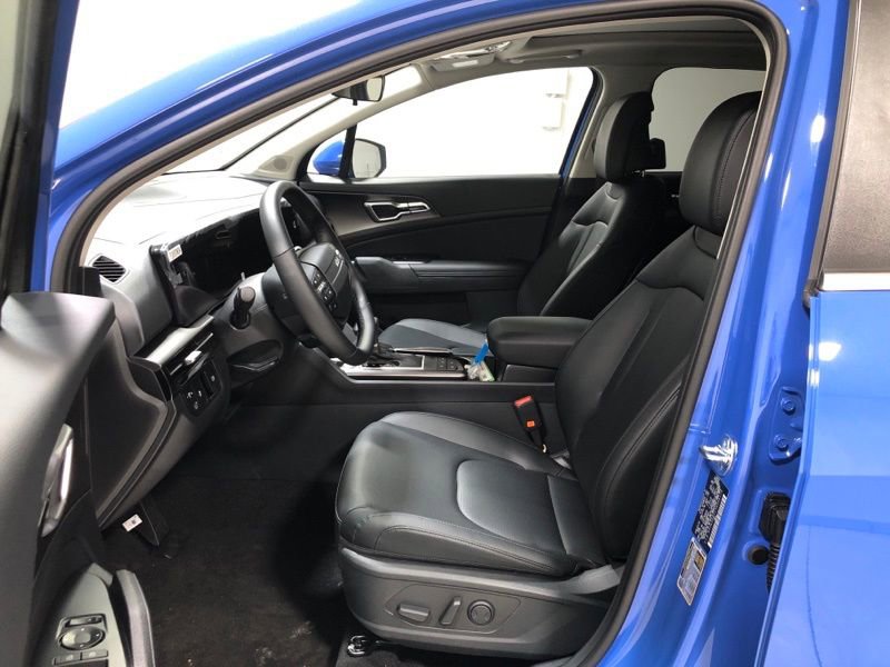 New 2026 Kia Sportage EX w/ EX Panorama Roof Package image 18