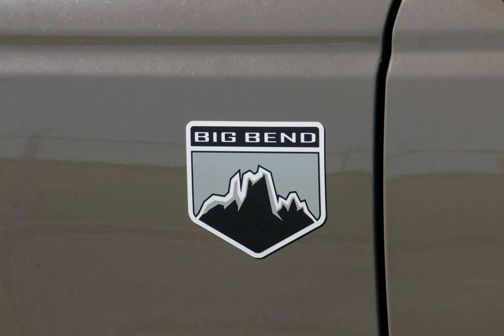 New 2025 Ford Bronco Big Bend w/ Black Diamond Package AWD/4WD image 9
