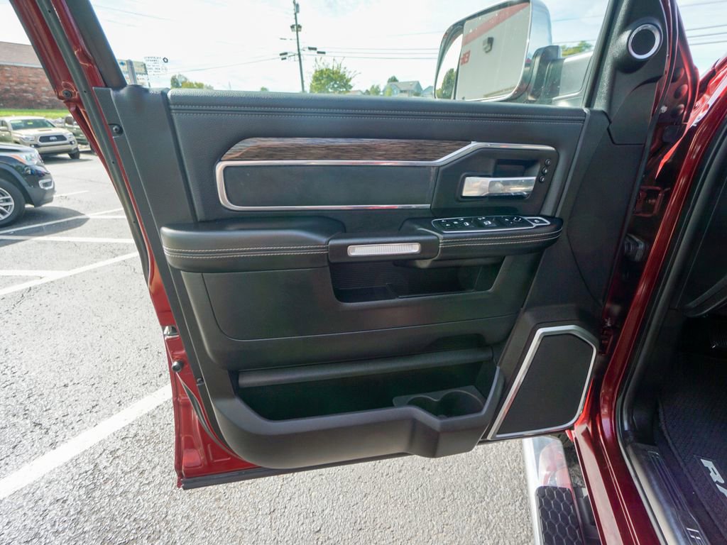 Used 2019 RAM 3500 Laramie image 20