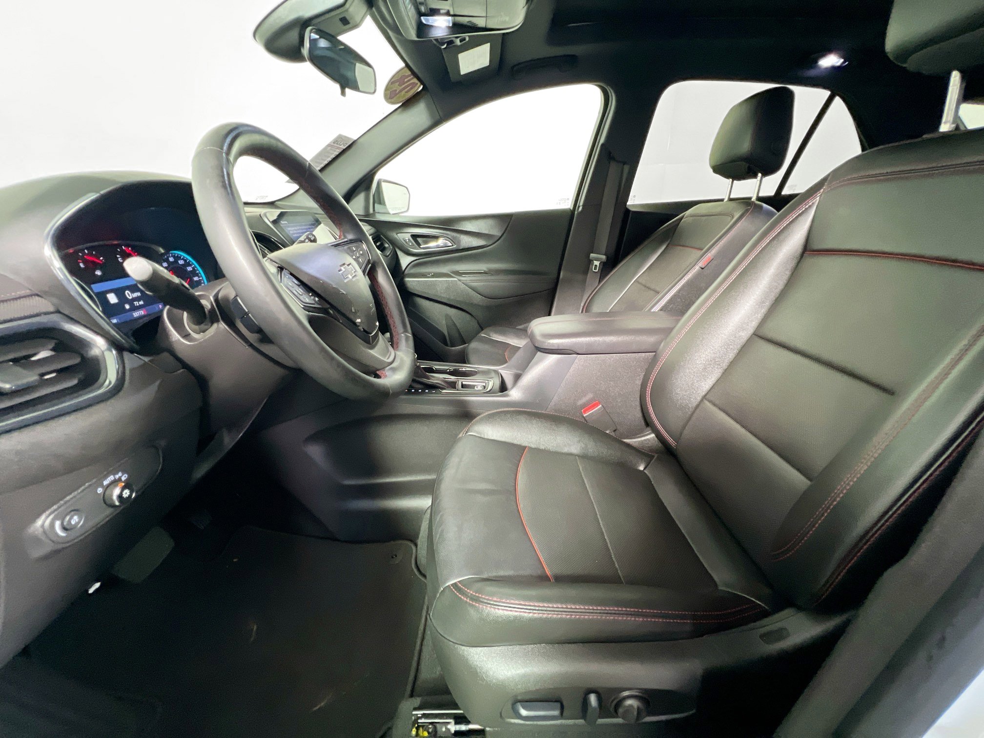 Used 2024 Chevrolet Equinox RS w/ RS Leather Package FWD image 14
