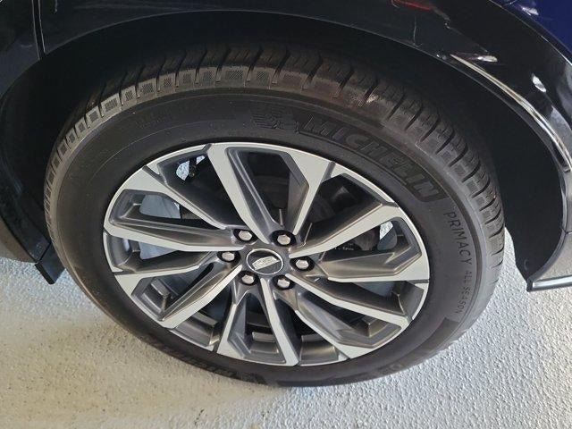 Certified 2024 Cadillac Lyriq Sport AWD/4WD image 9