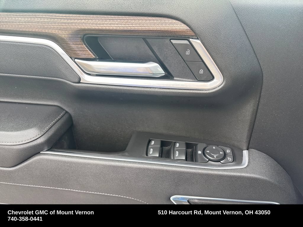 Used 2025 Chevrolet Silverado 1500 LT AWD/4WD image 14