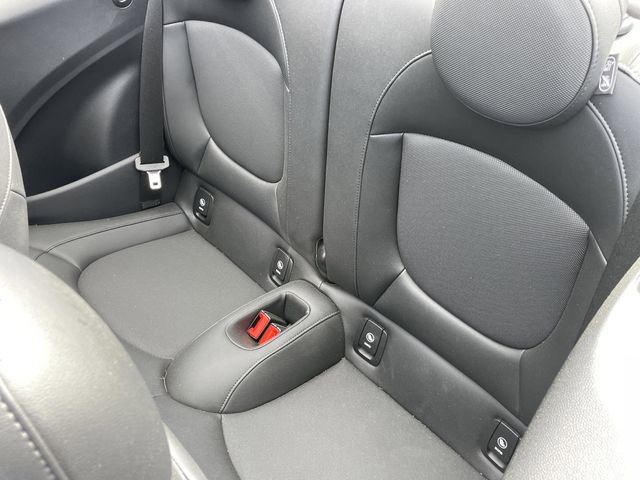 Used 2022 MINI Cooper S image 22