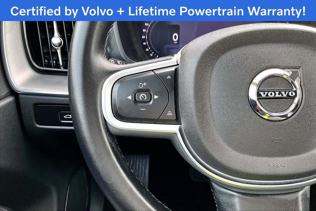 Used 2025 Volvo XC60 B5 Core image 26