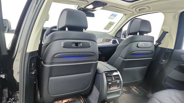 Used 2026 BMW X7 xDrive40i image 34