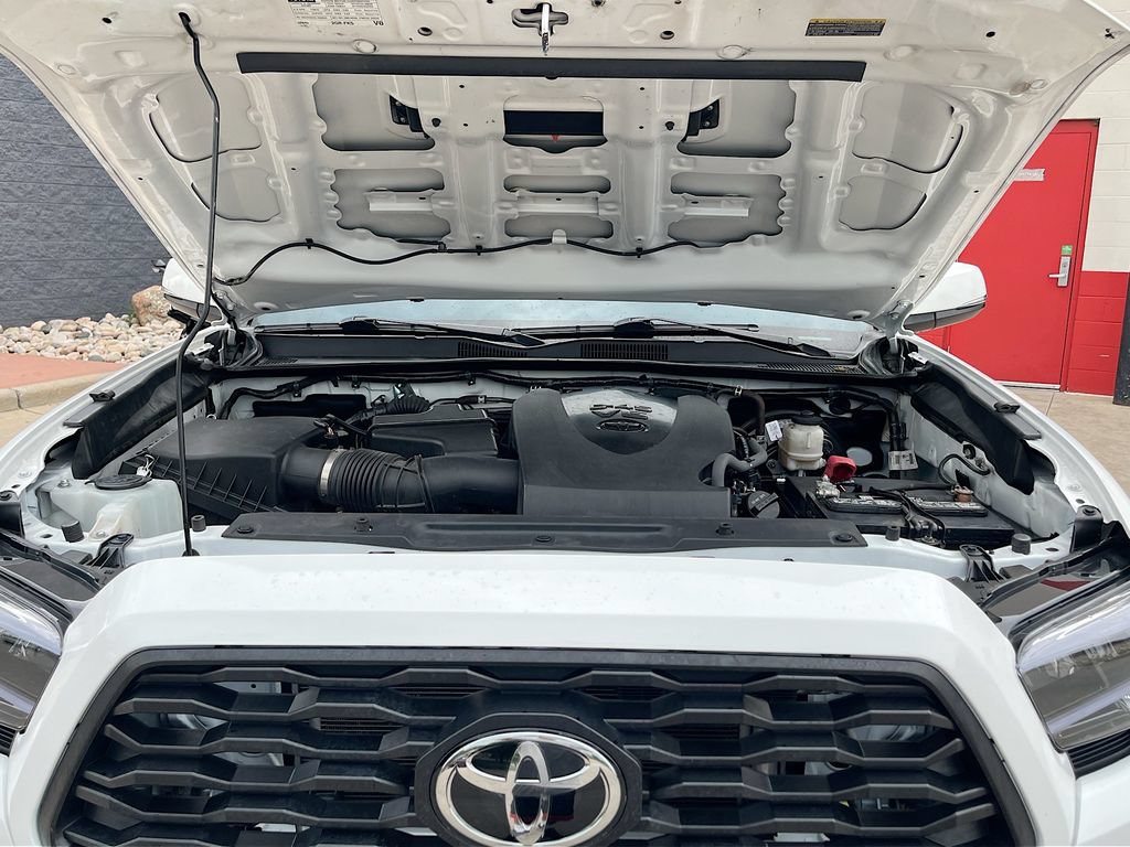 Used 2023 Toyota Tacoma TRD Sport w/ Black Out Package (TMS) AWD/4WD image 29