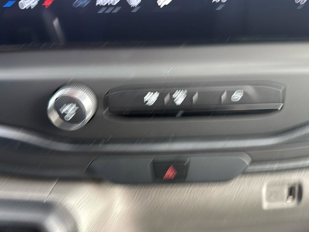 New 2025 Ford Transit 250 148 Medium Roof image 16