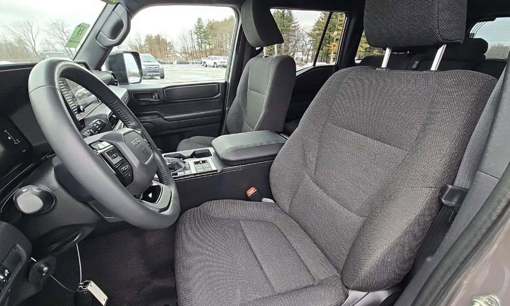 Used 2025 Toyota Land Cruiser 1958 image 2