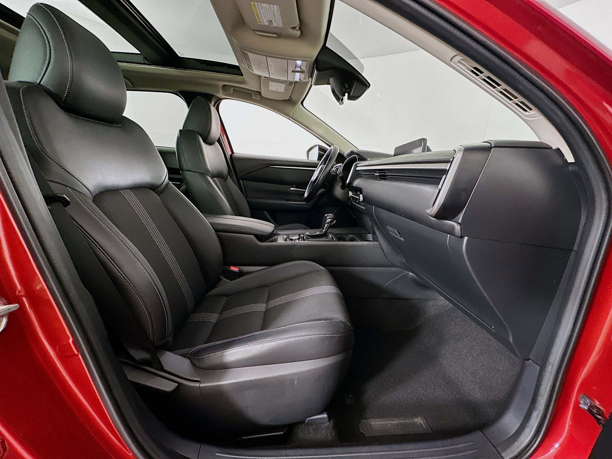 Used 2023 MAZDA CX-50 2.5 S w/ Cargo Package image 31