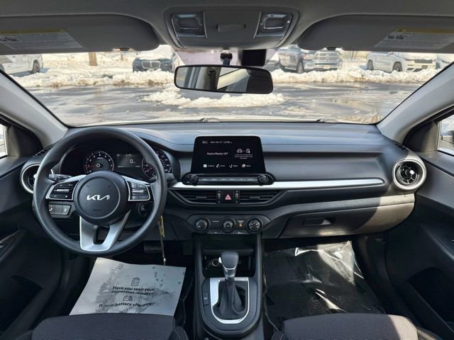 Used 2023 Kia Forte LXS w/ LXS Technology Package image 35