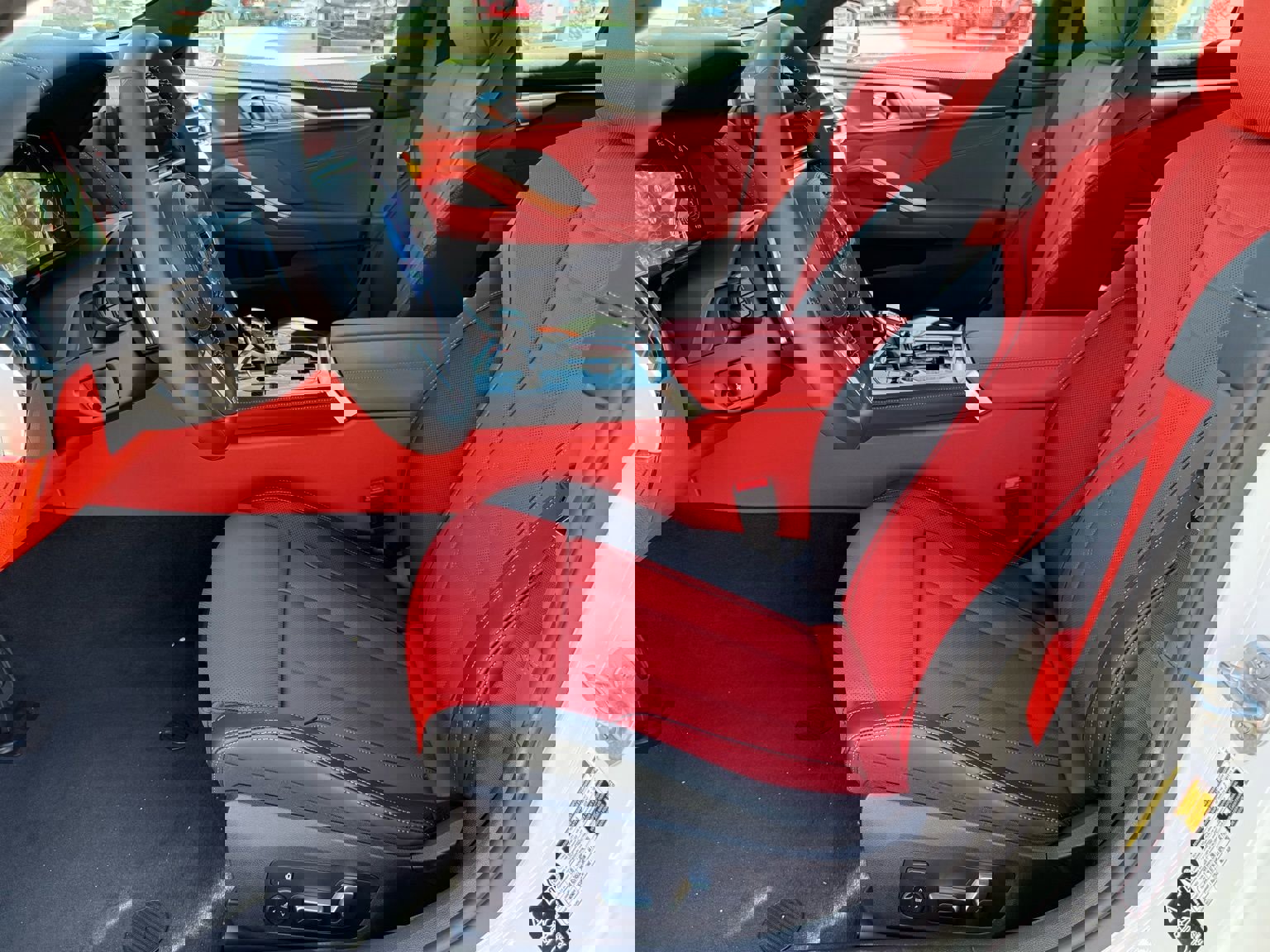 New 2026 BMW M850i xDrive w/ M Carbon Exterior Package image 21