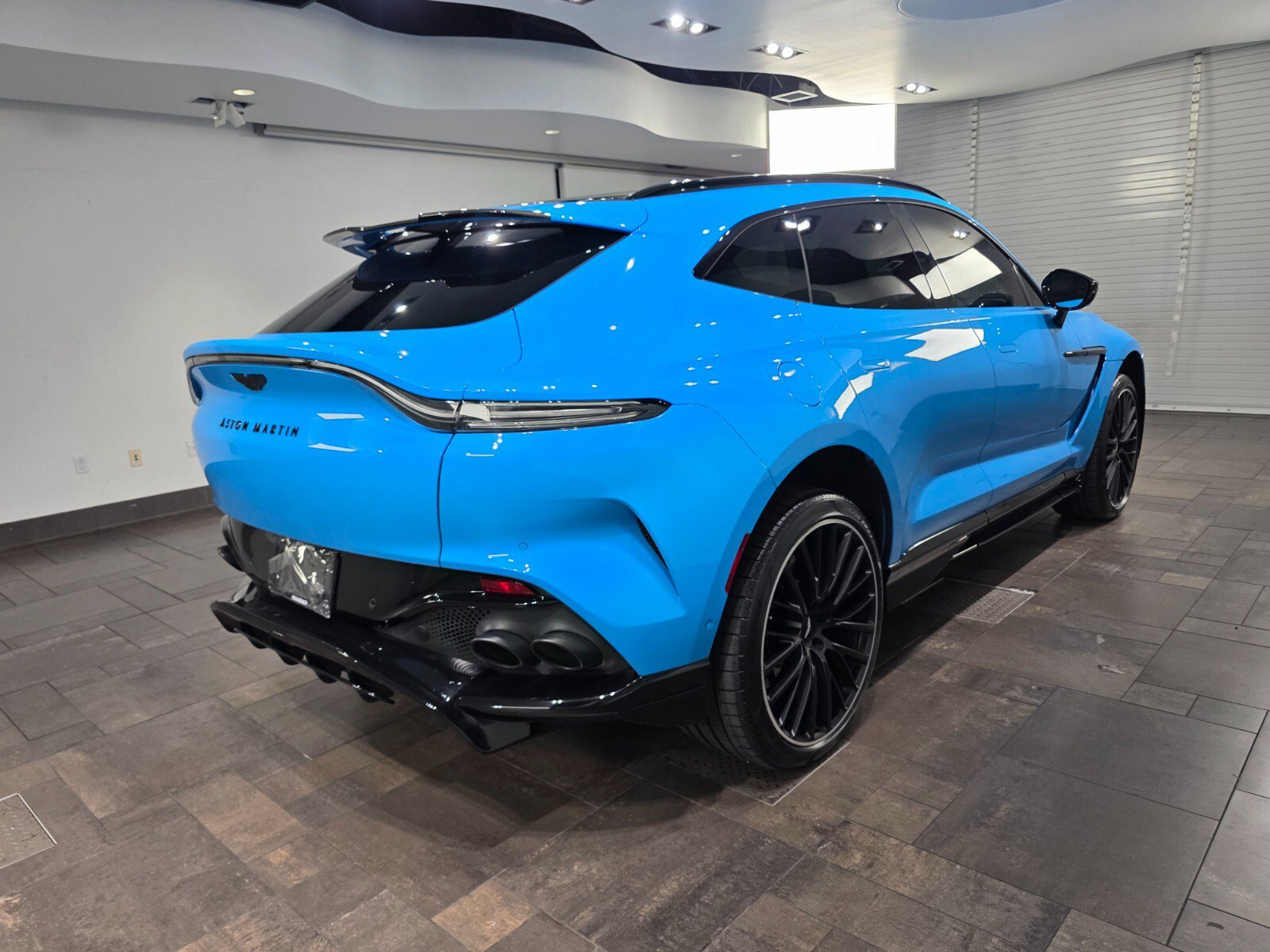 Used 2023 Aston Martin DBX 707 AWD/4WD image 27