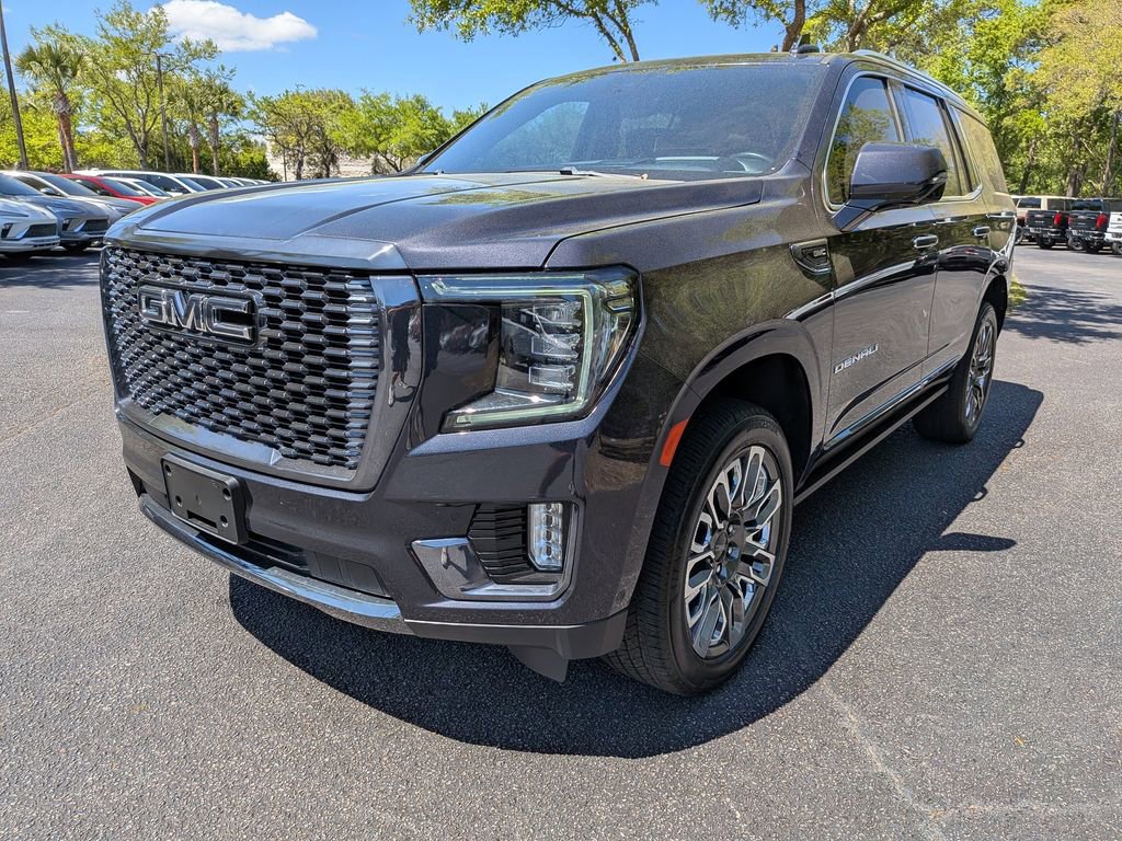 Used 2023 GMC Yukon Denali Ultimate image 9