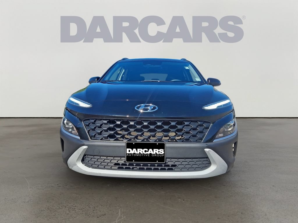 Used 2023 Hyundai Kona SEL AWD/4WD image 2