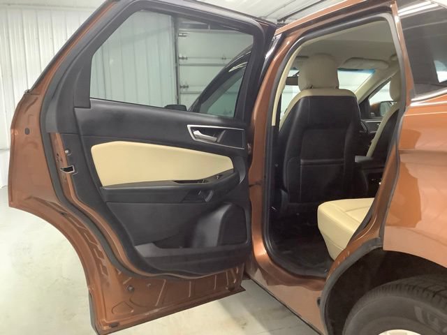 Used 2017 Ford Edge SEL w/ Equipment Group 201A AWD/4WD image 13