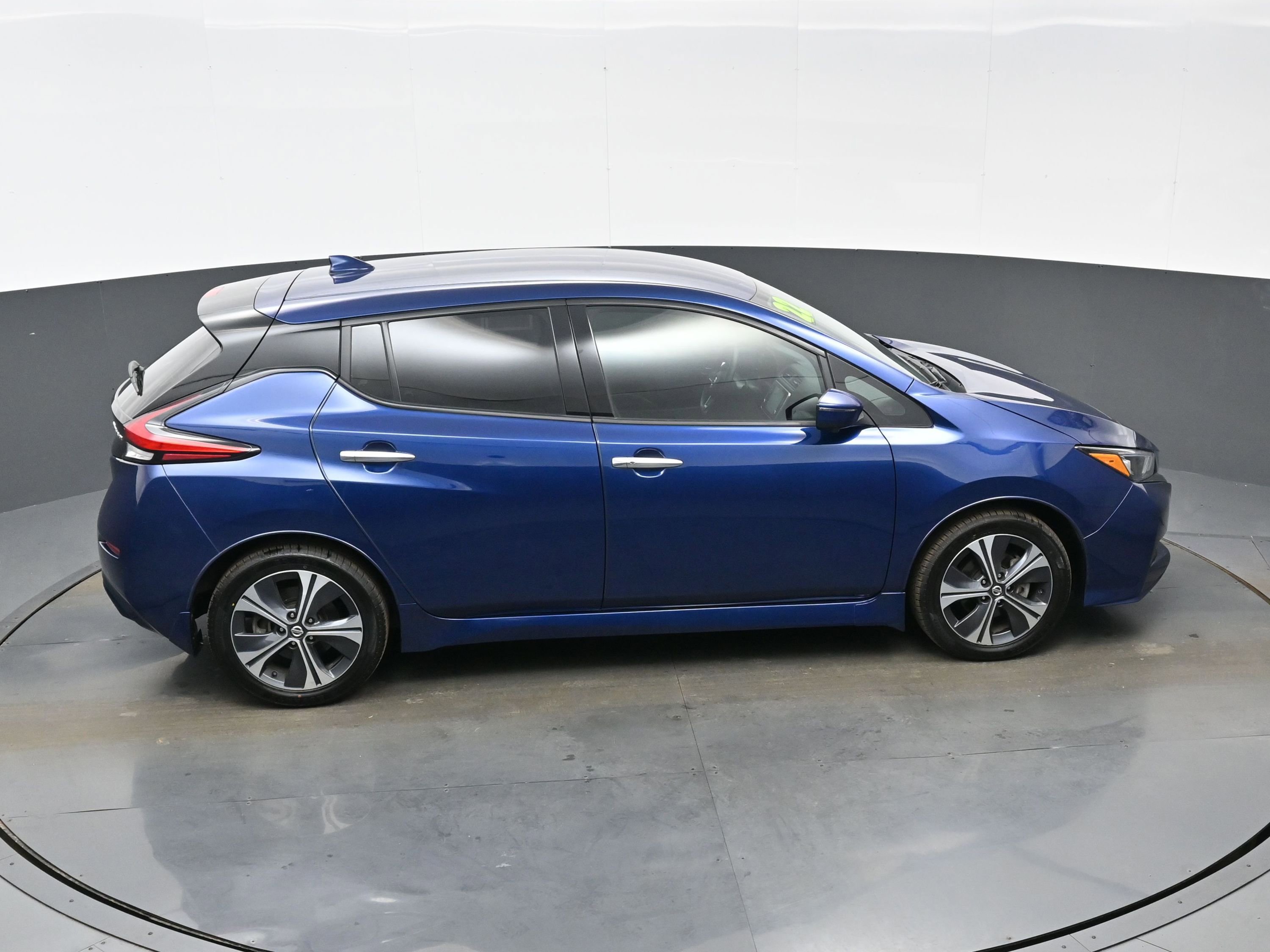 Used 2022 Nissan Leaf SL Plus image 37