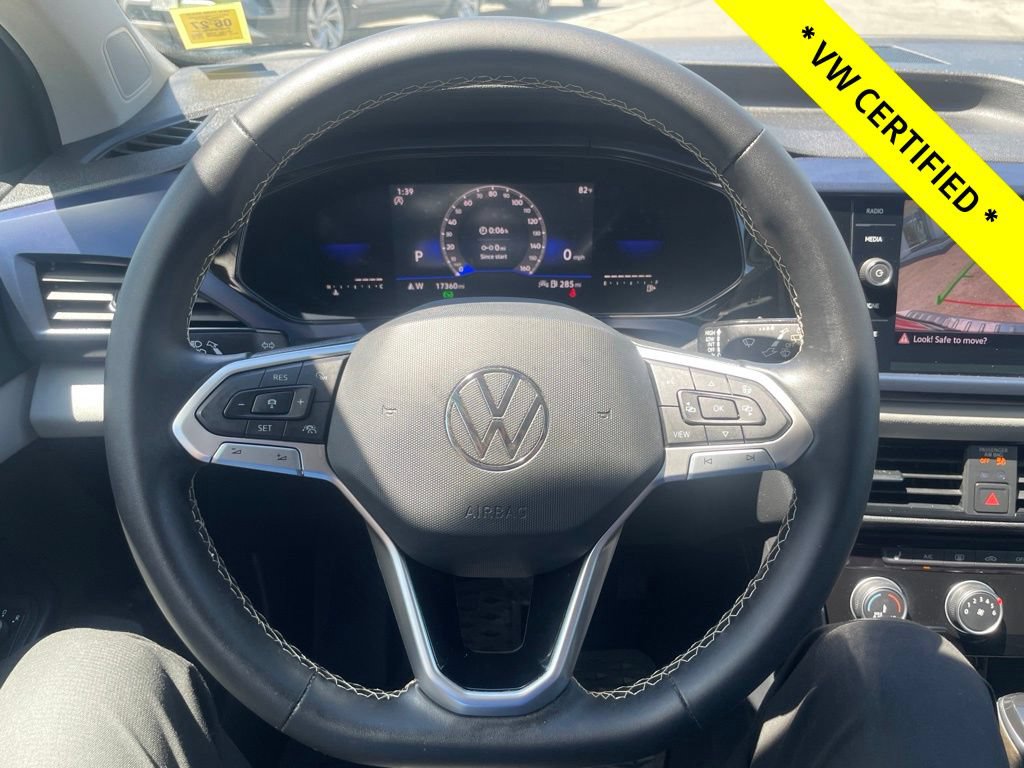 Certified 2023 Volkswagen Taos SE FWD image 25